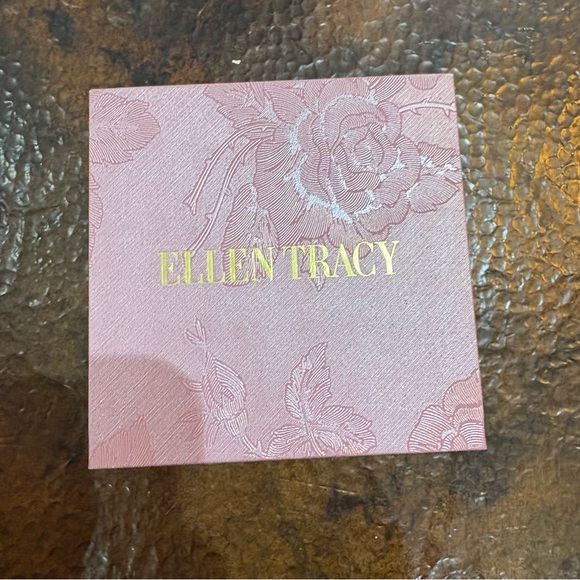 Ellen Tracy Gold and Black Women's Watch and Jewelry Set - Picture 3 of 3